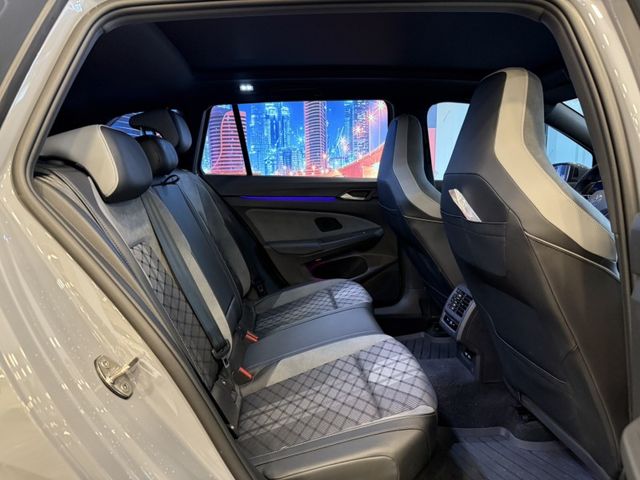 Volkswagen 福斯 Golf Plus  第18張相片