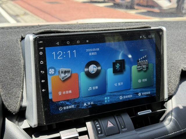 Toyota RAV4  第15張相片
