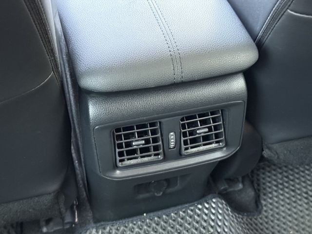 Toyota RAV4  第26張相片
