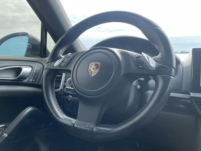 Porsche保時捷 Cayenne   第15張相片