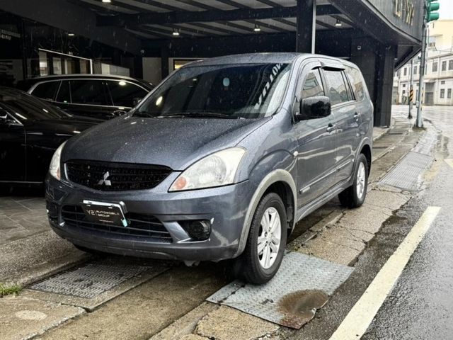 Mitsubishi Zinger  第1張相片