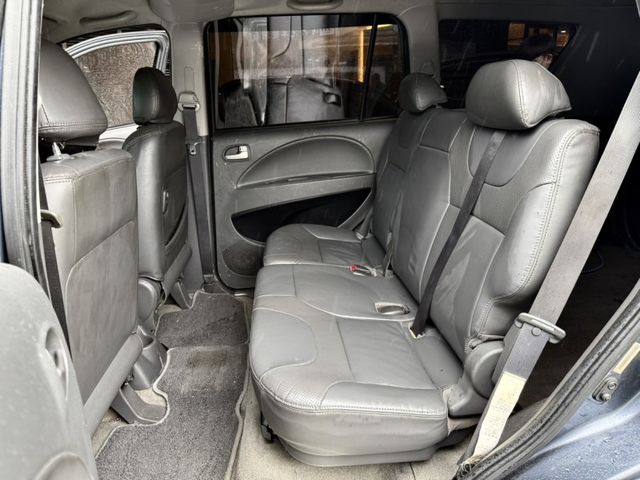 Mitsubishi Zinger  第7張相片