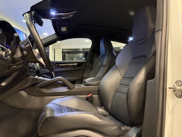 Porsche保時捷 Cayenne   第14張相片