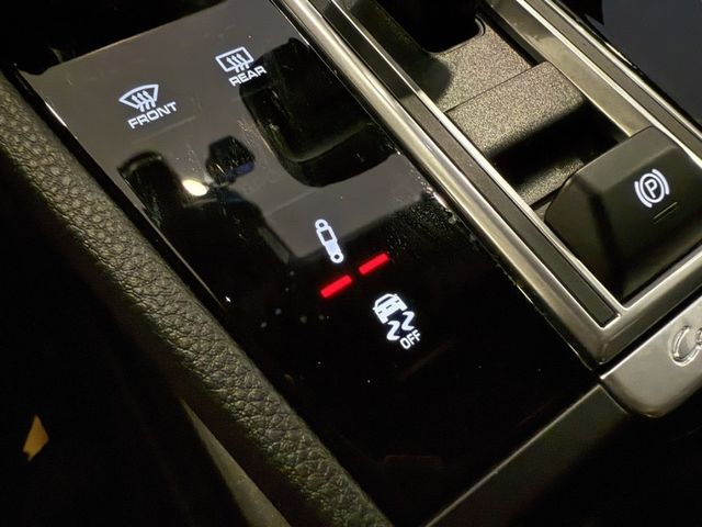 Porsche保時捷 Cayenne   第28張相片