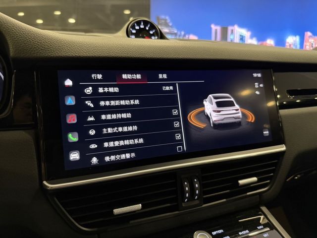 Porsche保時捷 Cayenne   第36張相片