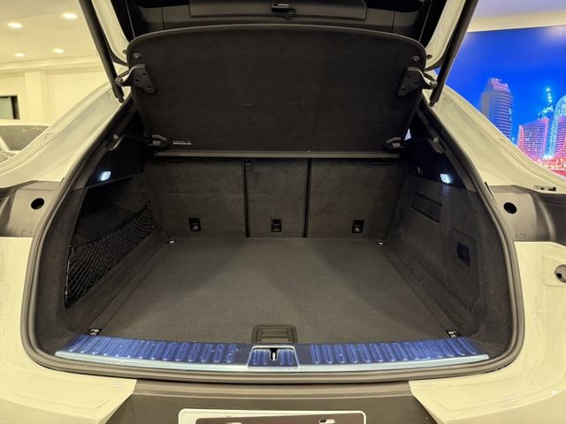 Porsche保時捷 Cayenne   第42張相片