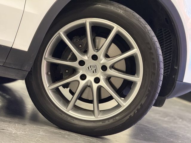 Porsche保時捷 Cayenne   第44張相片