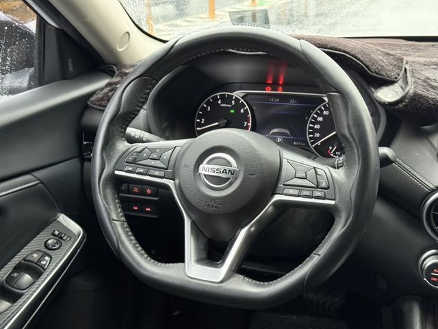 Nissan Sentra  第13張相片