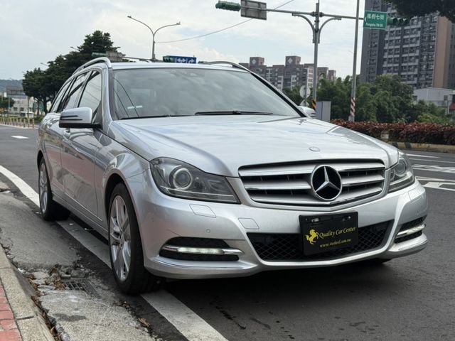 Mercedes-Benz/賓士 C300  第7張相片