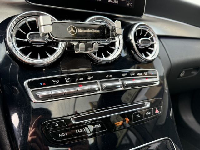 2017年 Mercedes-Benz C300 4MATIC  第16張相片