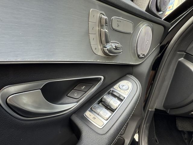 2017年 Mercedes-Benz C300 4MATIC  第19張相片