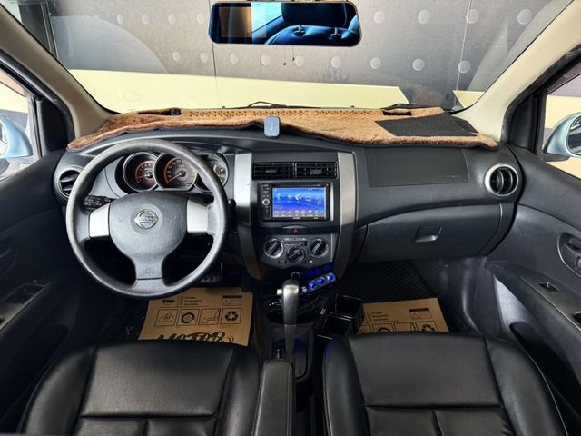 2010年 NISSAN LIVINA H版  第10張相片