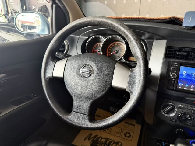 2010年 NISSAN LIVINA H版  第11張相片