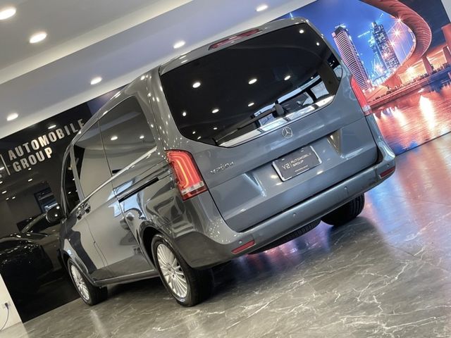 2017年 BENZ V250d AVANTGARDE  第13張相片