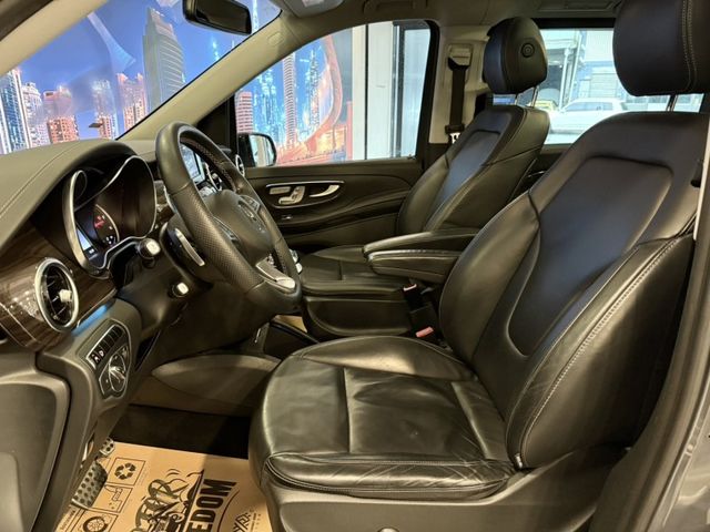 2017年 BENZ V250d AVANTGARDE  第16張相片