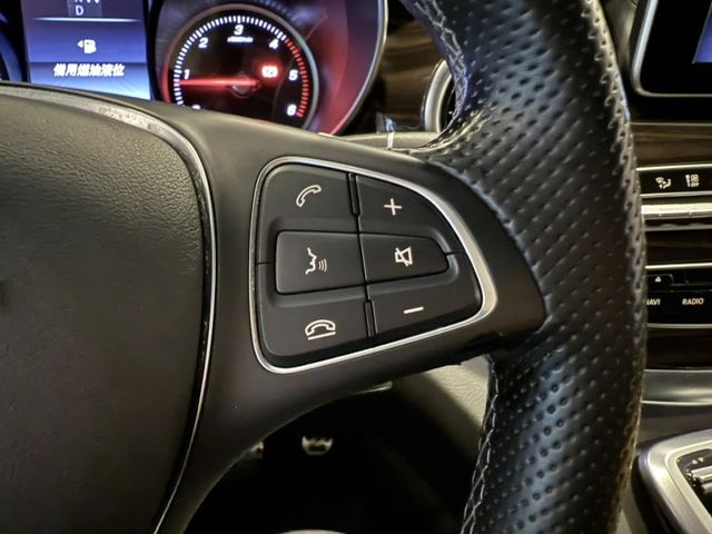 2017年 BENZ V250d AVANTGARDE  第28張相片