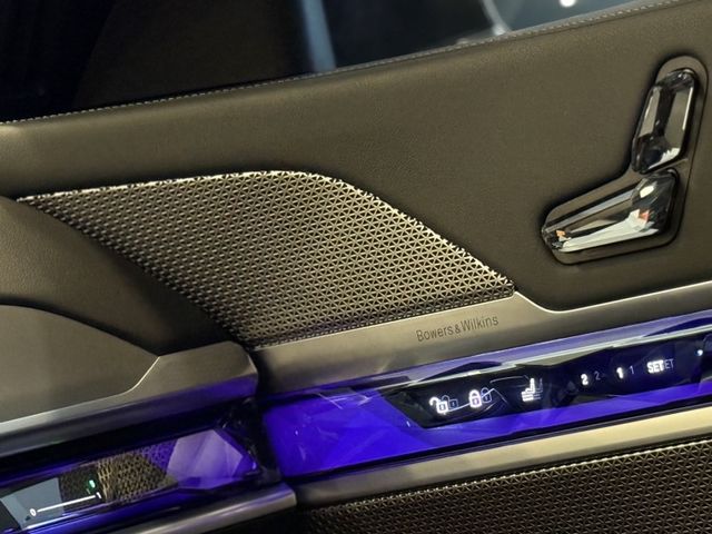 2022年 BMW G70 735i Luxury  第34張相片
