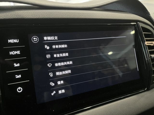 2023年SKODA KAROQ 新玉山版 TSI 1.5 白  第42張相片