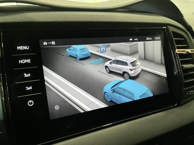 2023年SKODA KAROQ 新玉山版 TSI 1.5 白  第45張相片