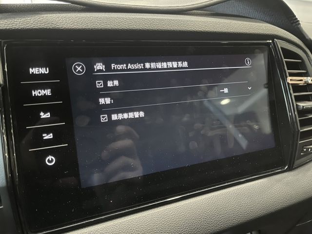 2023年SKODA KAROQ 新玉山版 TSI 1.5 白  第49張相片