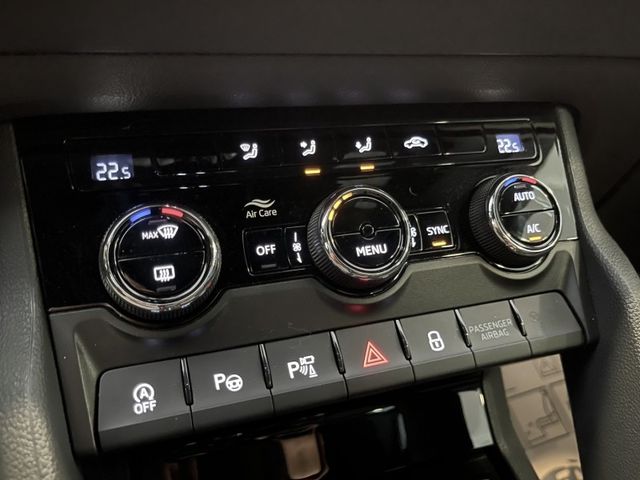 2023年SKODA KAROQ 新玉山版 TSI 1.5 白  第53張相片
