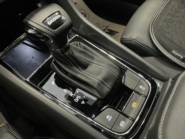 2023年SKODA KAROQ 新玉山版 TSI 1.5 白  第57張相片