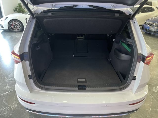 2023年SKODA KAROQ 新玉山版 TSI 1.5 白  第60張相片