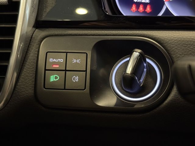 Porsche保時捷 Cayenne   第11張相片