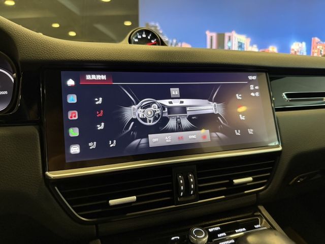 Porsche保時捷 Cayenne   第29張相片