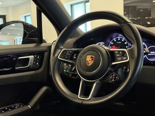 Porsche保時捷 Cayenne   第34張相片