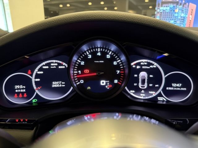 Porsche保時捷 Cayenne   第36張相片