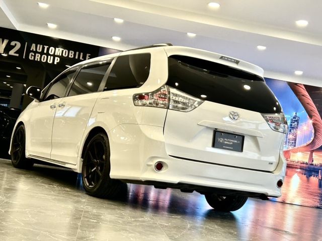 Toyota Sienna  第15張相片