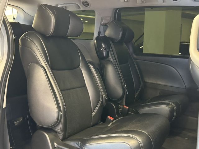 Toyota Sienna  第35張相片