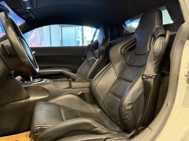 Audi R8  第34張相片