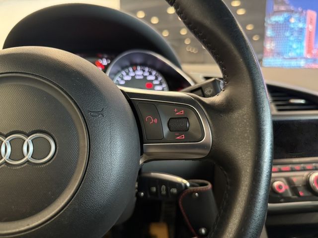 Audi R8  第39張相片