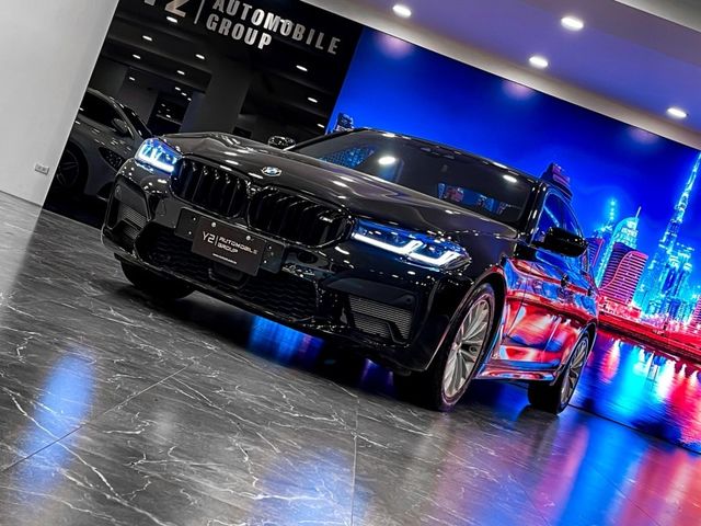 BMW/ 寶馬 520i Luxury  第13張相片