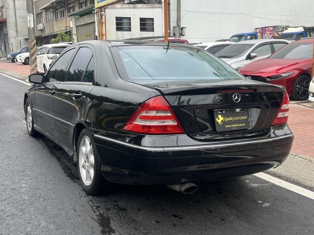Mercedes-Benz/賓士 C-CLASS  第8張相片