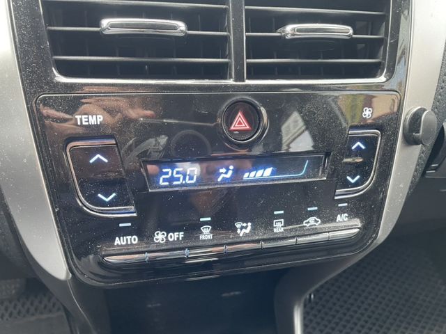 Toyota Yaris  第12張相片