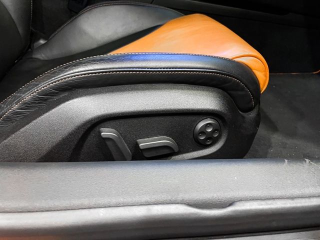 Audi R8  第26張相片