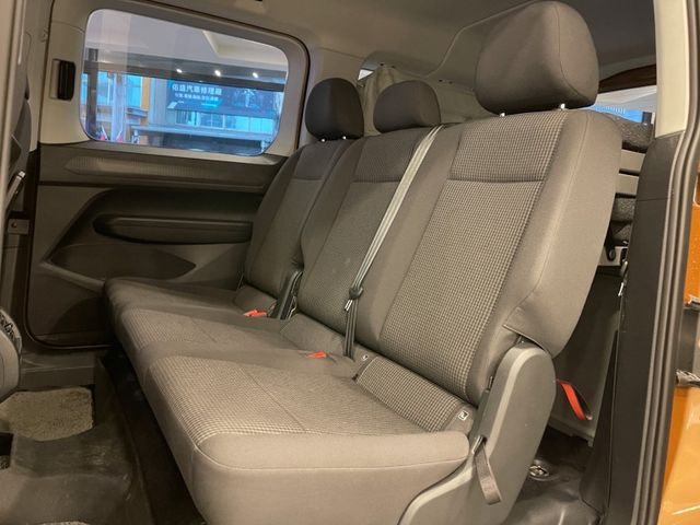 Volkswagen 福斯 Caddy  第17張相片