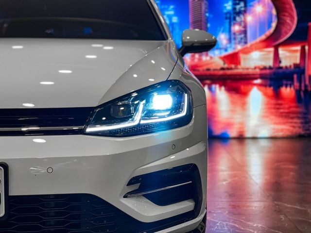 Volkswagen 福斯 Golf  第17張相片