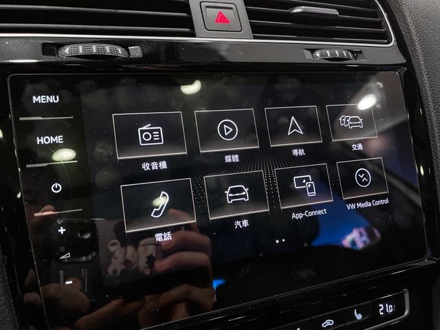 Volkswagen 福斯 Golf  第34張相片