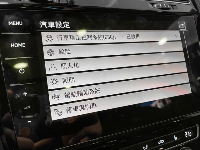 Volkswagen 福斯 Golf  第40張相片