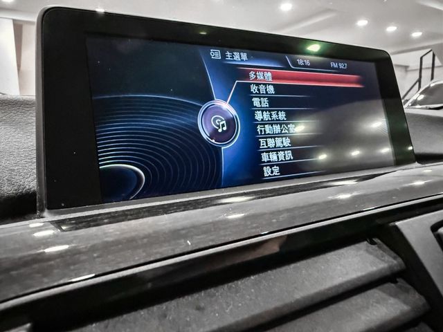 BMW/ 寶馬 328i  第25張相片