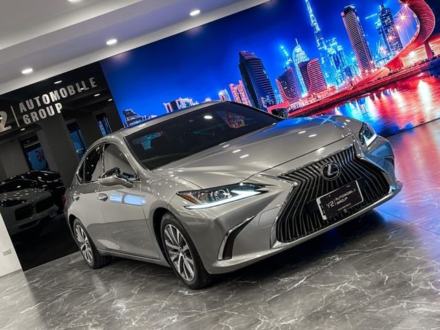 Lexus ES  第3張相片