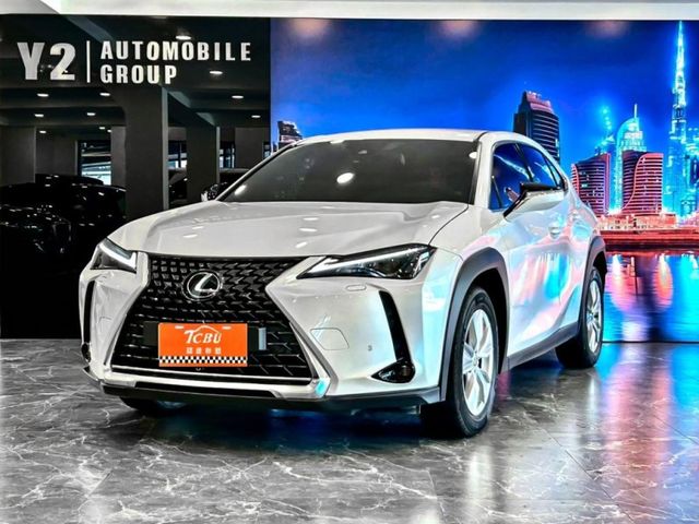 Lexus UX  第1張相片
