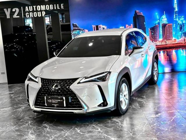 Lexus UX  第3張相片