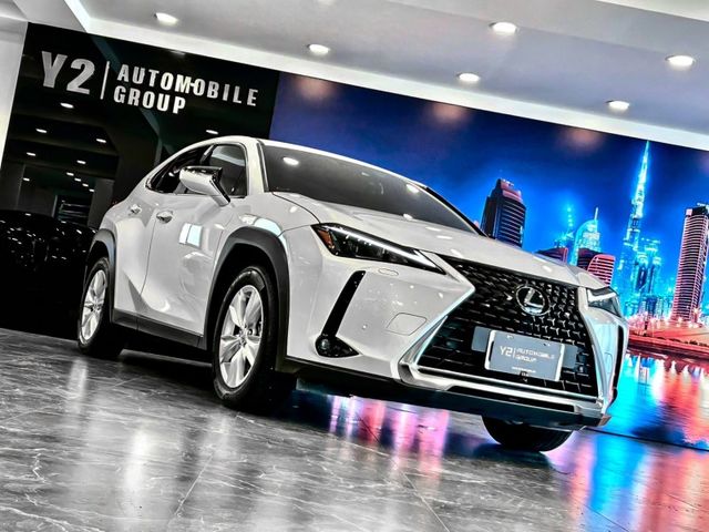Lexus UX  第6張相片