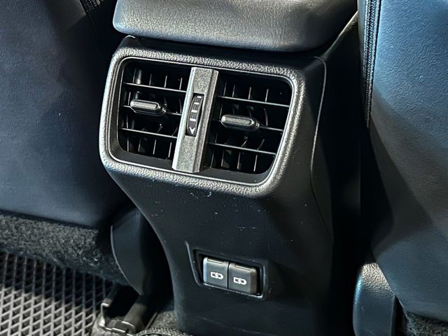 Lexus UX  第31張相片