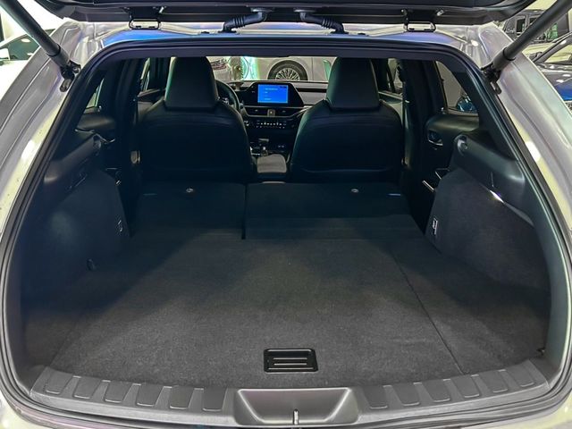 Lexus UX  第32張相片